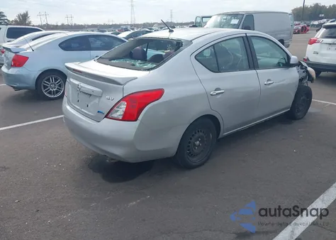 2013 Nissan Versa 1.6 Sv from USA, damaged, VIN 3N1CN7AP8DL860937